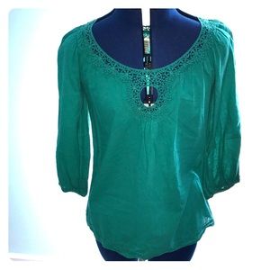 Max Studio lightweight green top